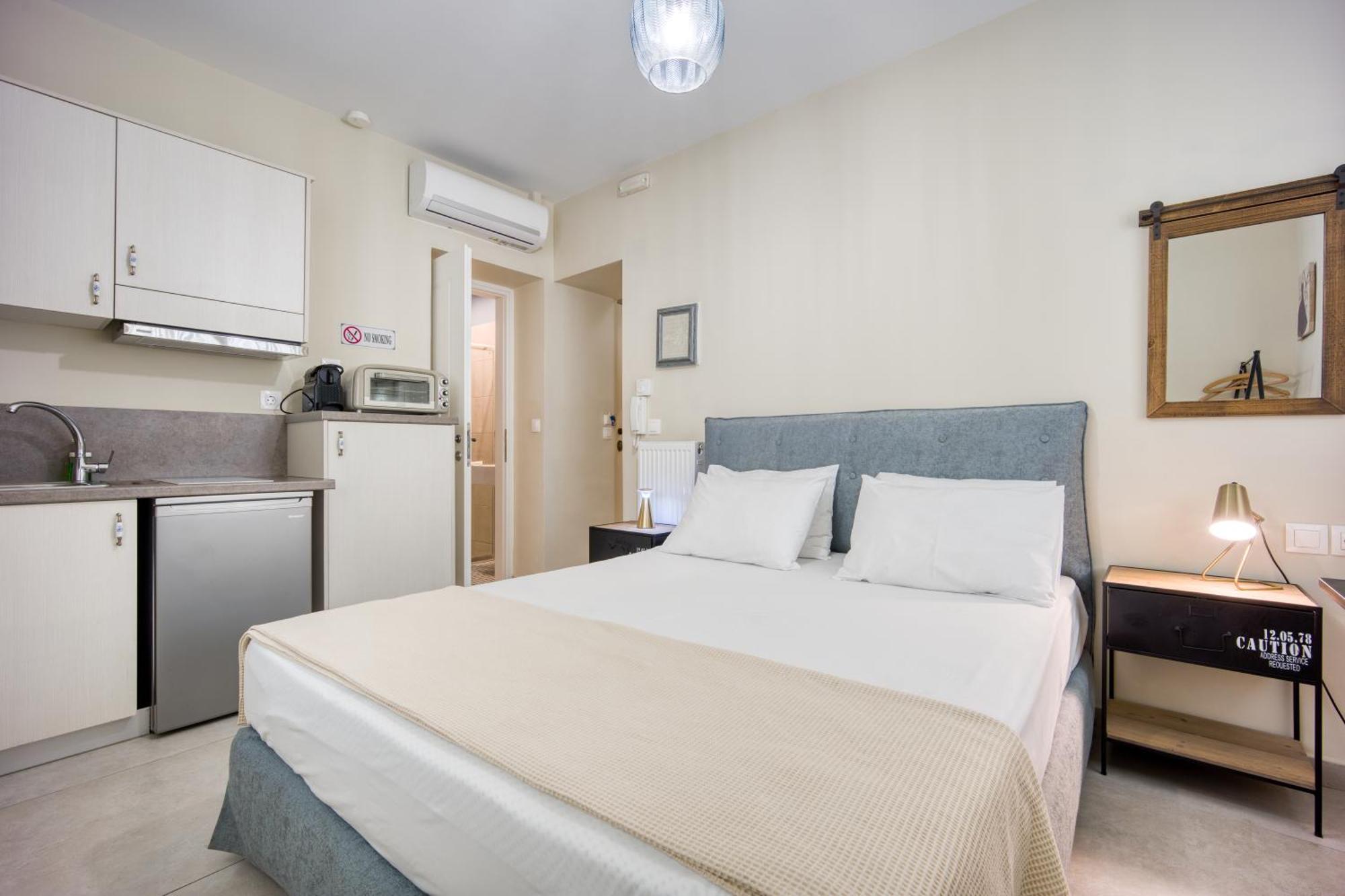 Bentzi...Boutique Apartment 1, Classic Double With Kitchenette, 2 Guests Athen Exterior foto